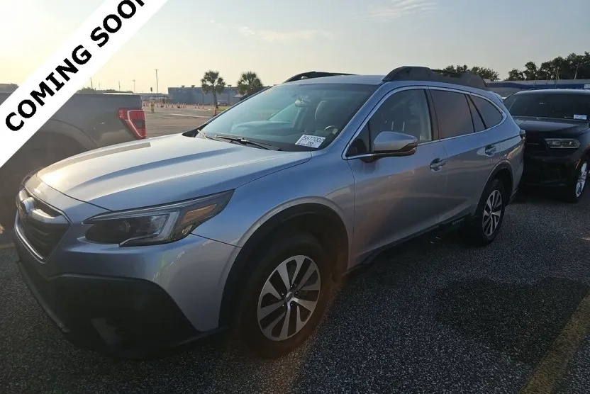 2022 Subaru Outback Premium photo 1