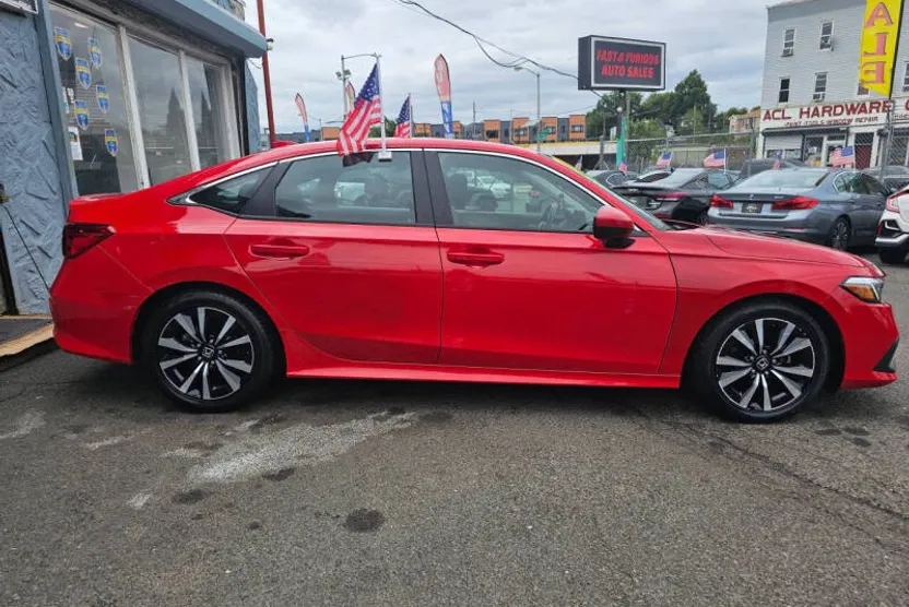 2022 Honda Civic EX photo 1