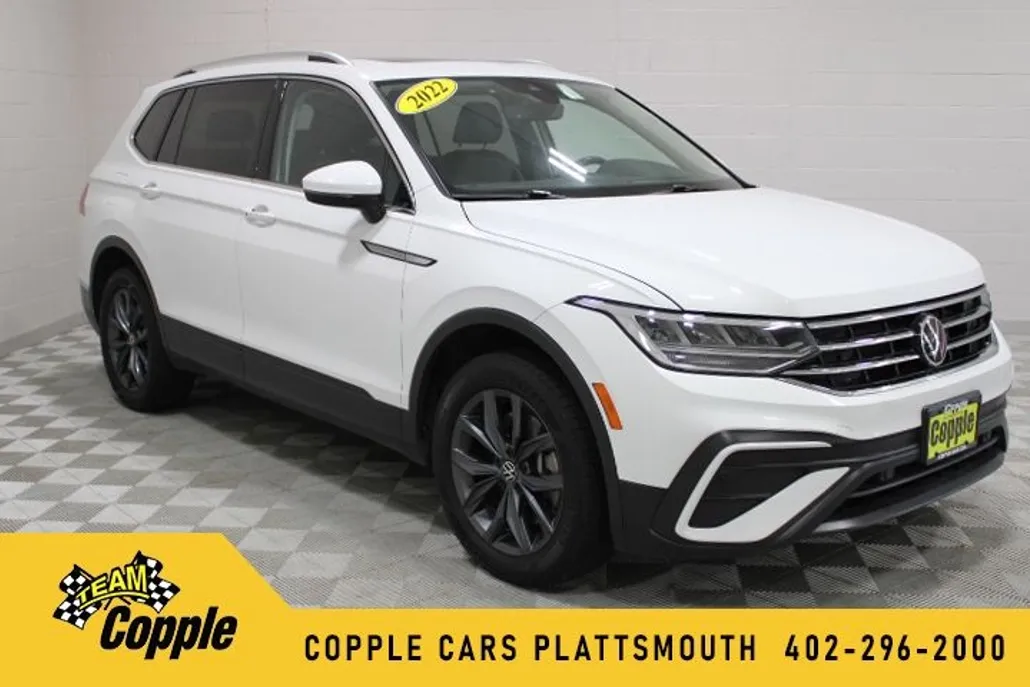 2022 Volkswagen Tiguan SE photo 1