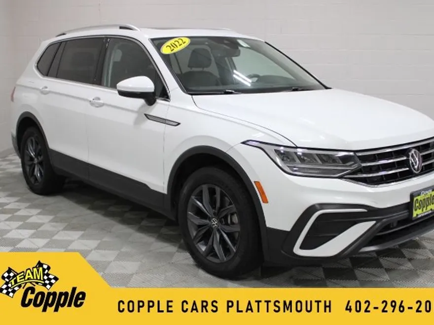 2022 Volkswagen Tiguan SE photo 1