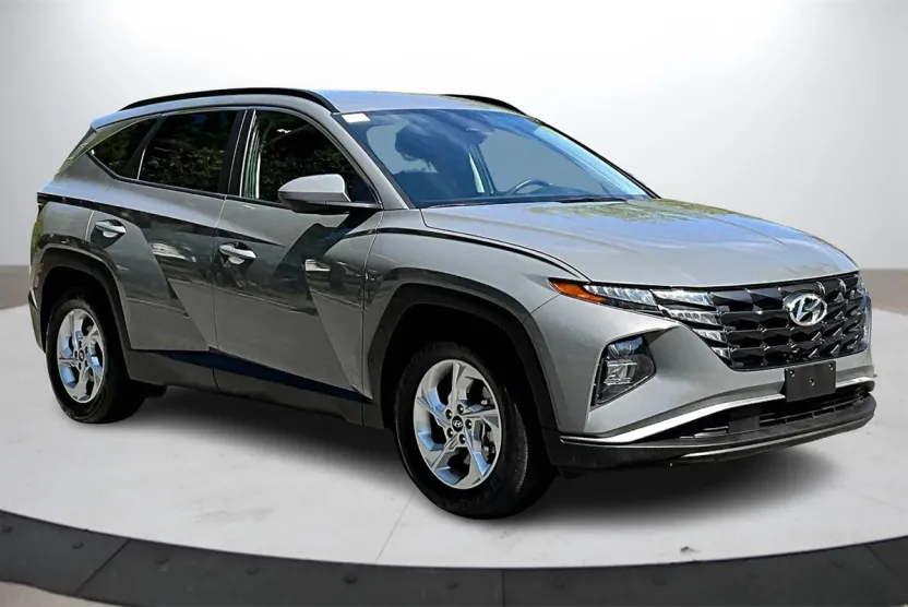 2024 Hyundai Tucson SEL photo 1