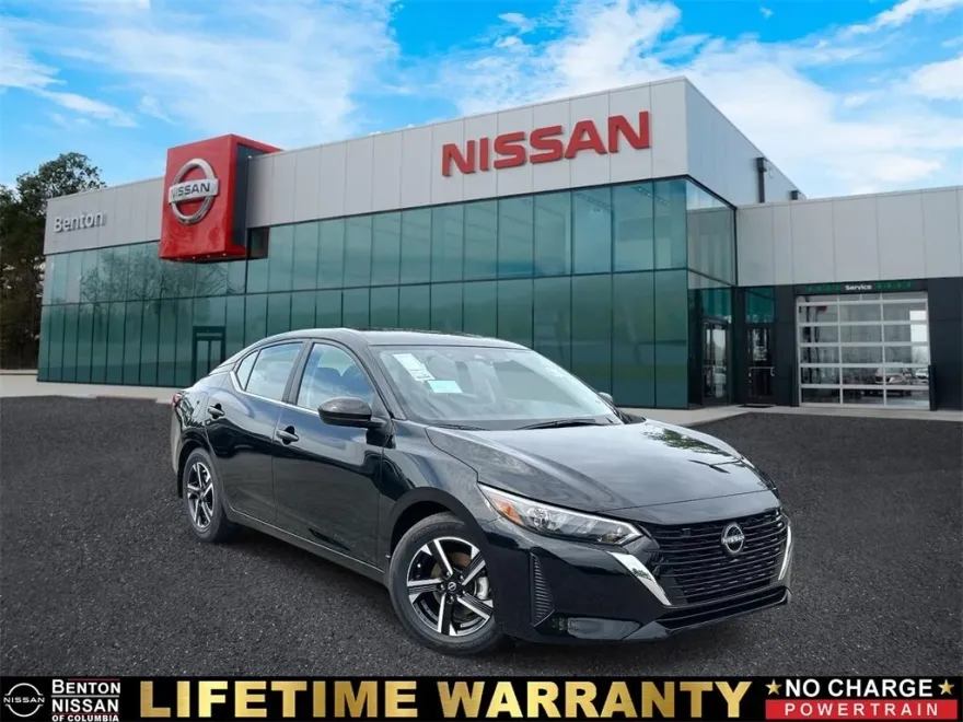2025 Nissan Sentra SV photo 1
