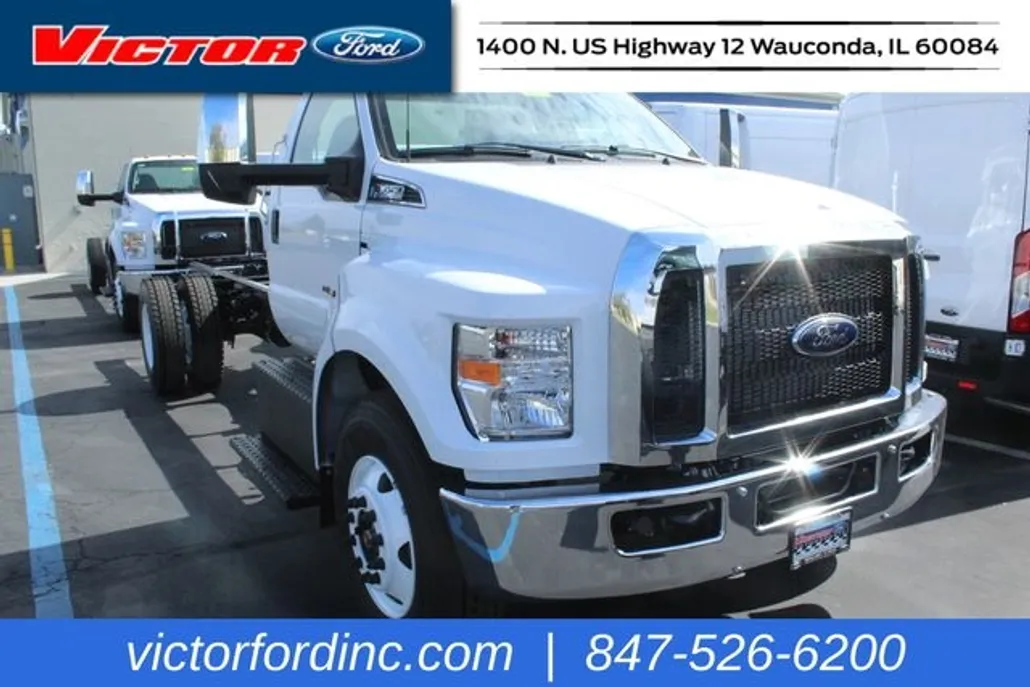 2026 Ford F-650 Base photo 1