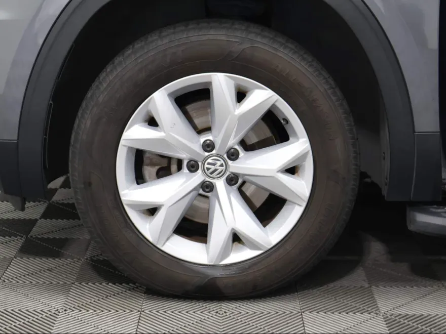 2018 Volkswagen Atlas SEL photo 1