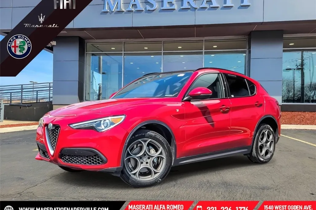 2022 Alfa Romeo Stelvio Ti photo 1