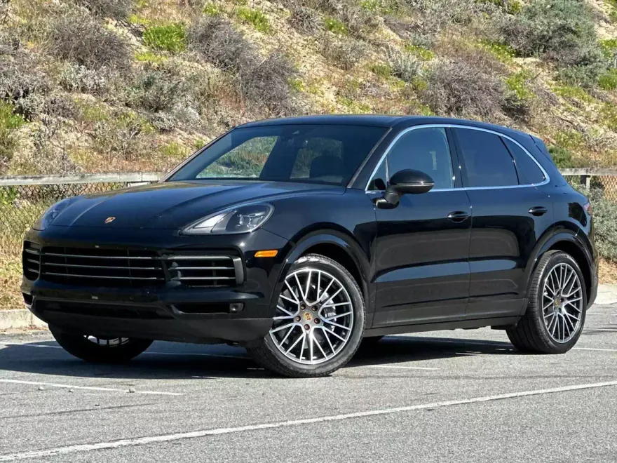 2021 Porsche Cayenne photo 1
