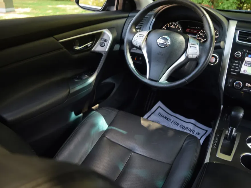 2015 Nissan Altima 2.5 SL photo 1