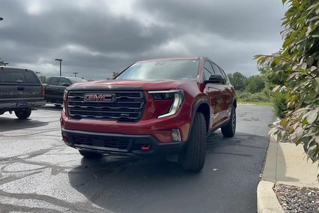 2024 Gmc Acadia AT4 photo 1