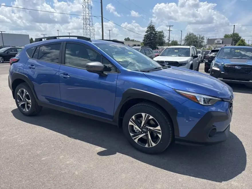2025 Subaru Crosstrek Premium photo 1