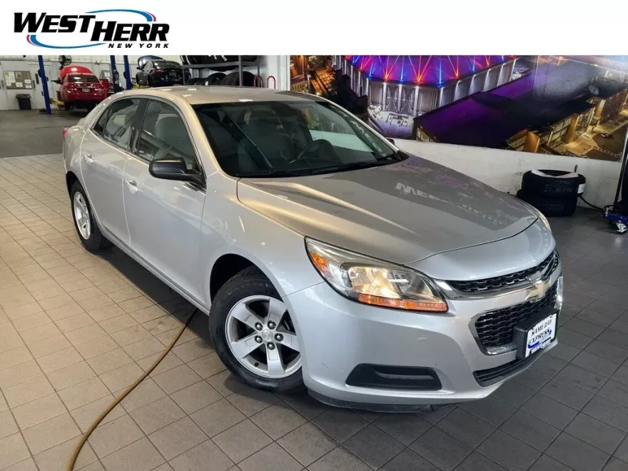 2016 Chevrolet Malibu Limited LS photo 1