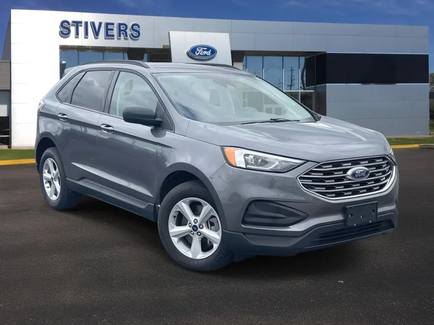 2022 Ford Edge SE photo 1
