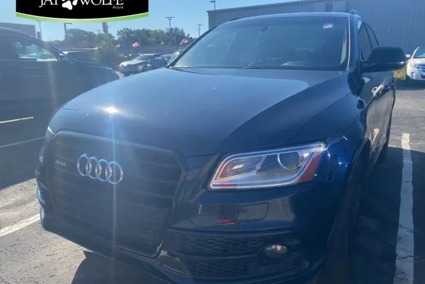 2017 Audi SQ5 Premium Plus photo 1