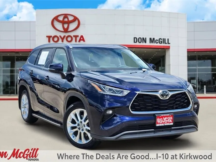 2023 Toyota Highlander Limited photo 1