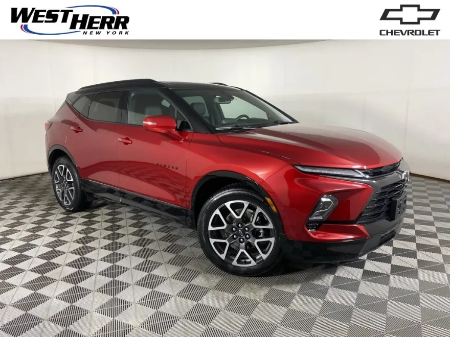 2023 Chevrolet Blazer RS photo 1