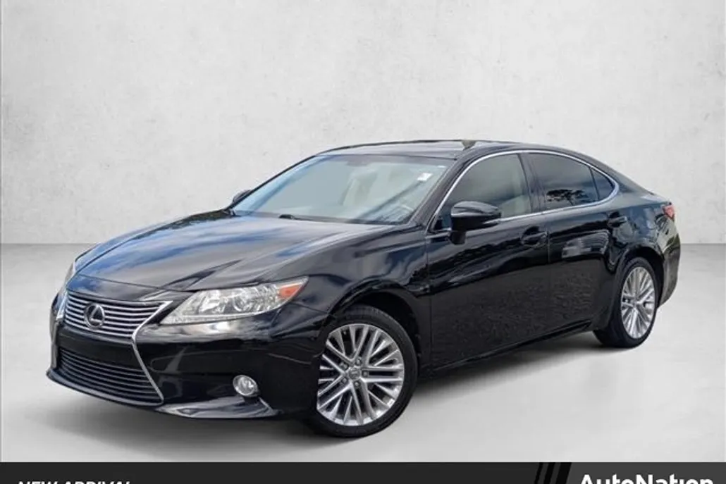 2013 Lexus ES 350 photo 1