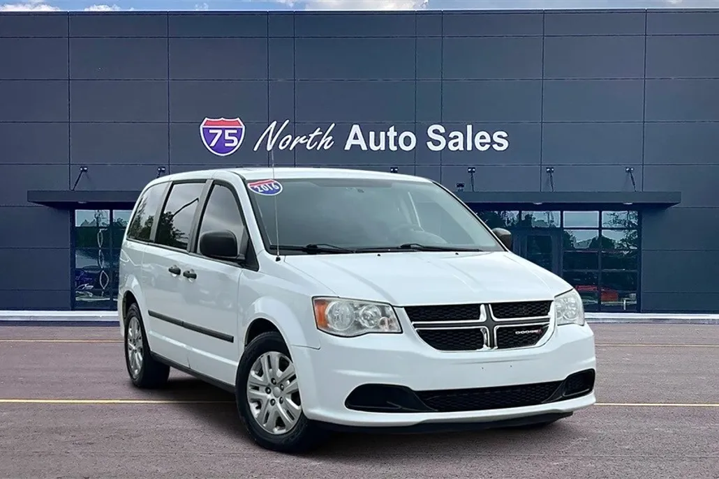 2016 Dodge Grand Caravan SE photo 1