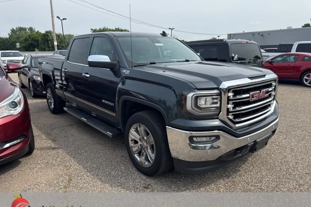 2017 Gmc Sierra 1500 SLT photo 1