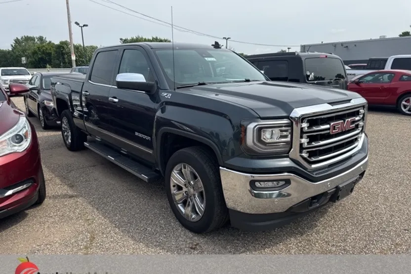 2017 Gmc Sierra 1500 SLT photo 1