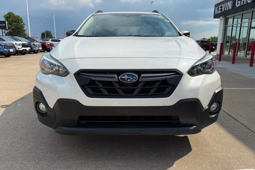 2022 Subaru Crosstrek Sport photo 1