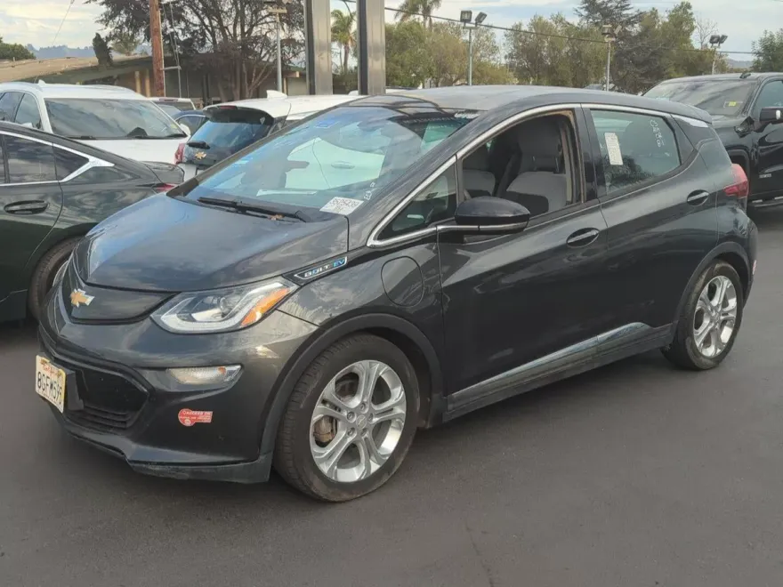 2018 Chevrolet Bolt EV photo 1