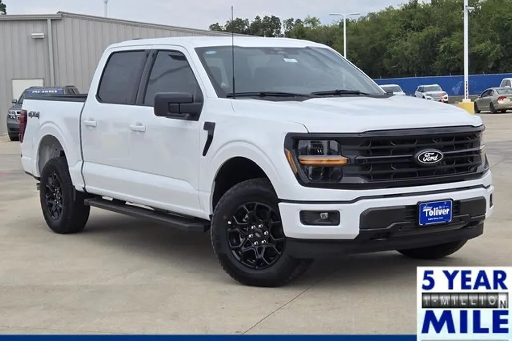 2025 Ford F-150 XLT photo 1