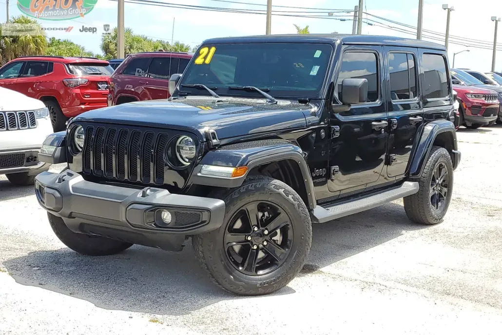 2021 Jeep Wrangler Unlimited Sahara Altitude photo 1