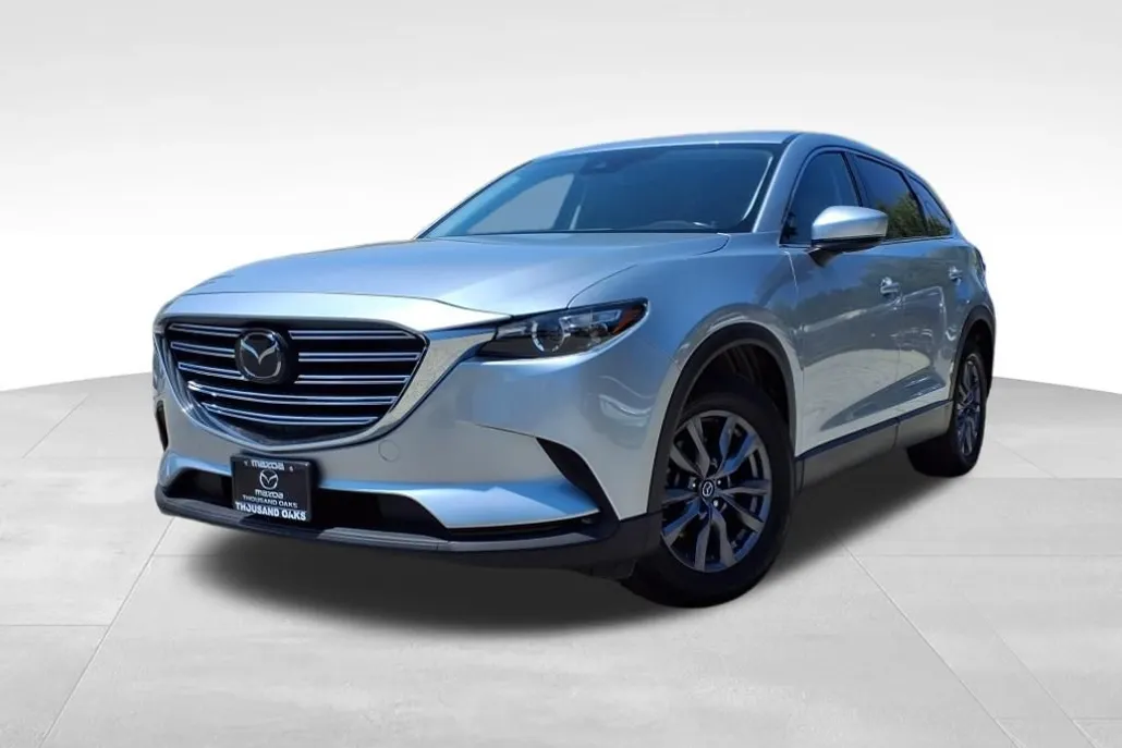 2023 Mazda CX-9 Touring photo 1