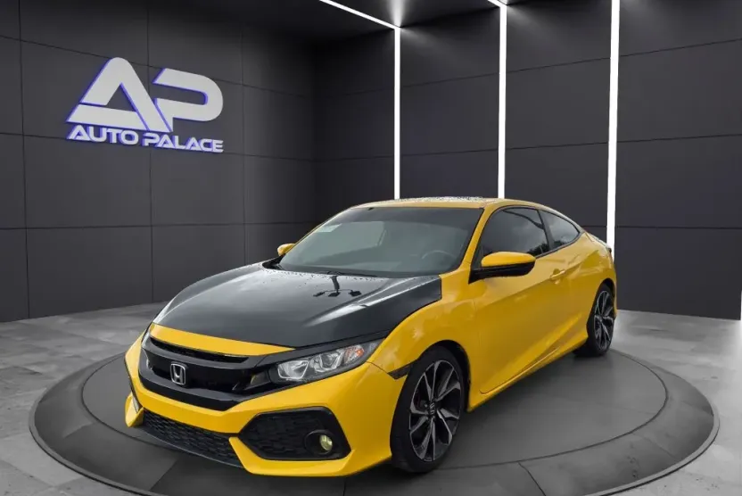 2018 Honda Civic Si photo 1
