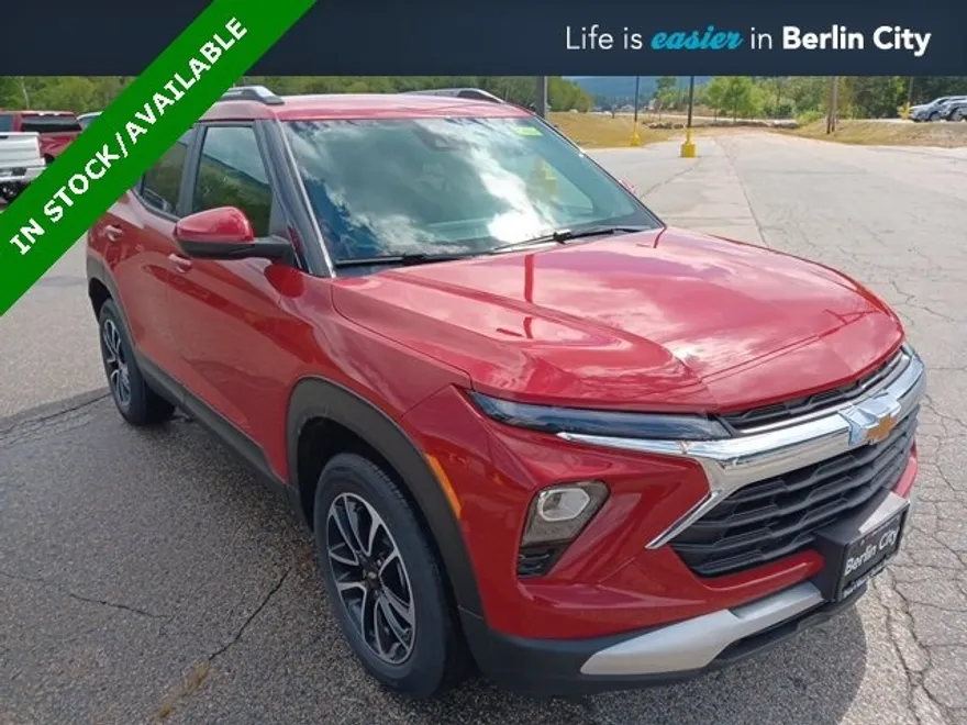 2026 Chevrolet Trailblazer LT photo 1