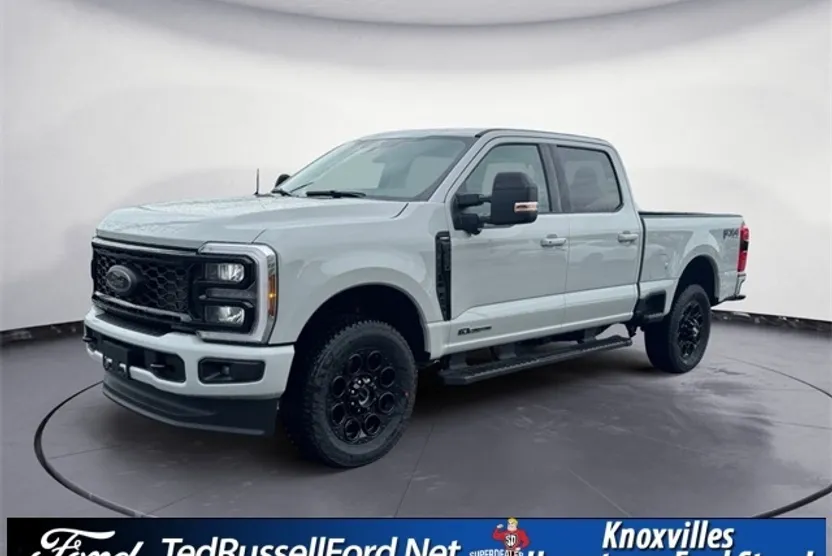 2025 Ford F-250 Lariat photo 1