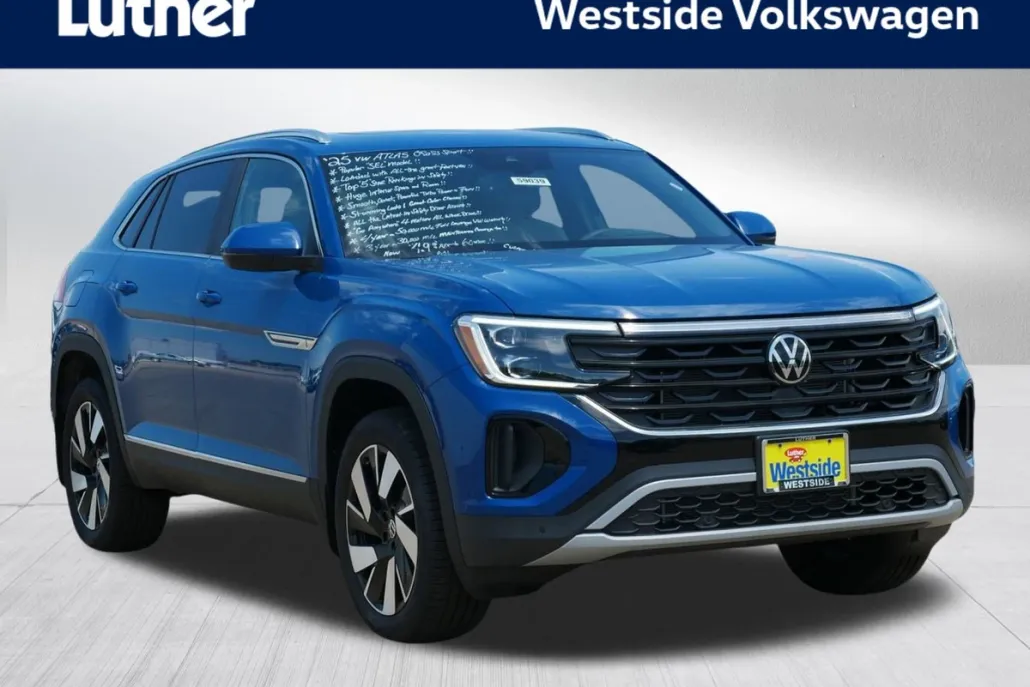 2025 Volkswagen Atlas Cross Sport SEL photo 1