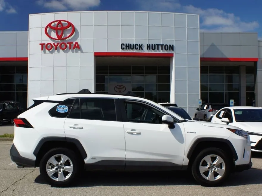 2019 Toyota RAV4 Hybrid XLE photo 1