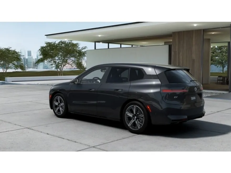 2026 Bmw iX photo 1