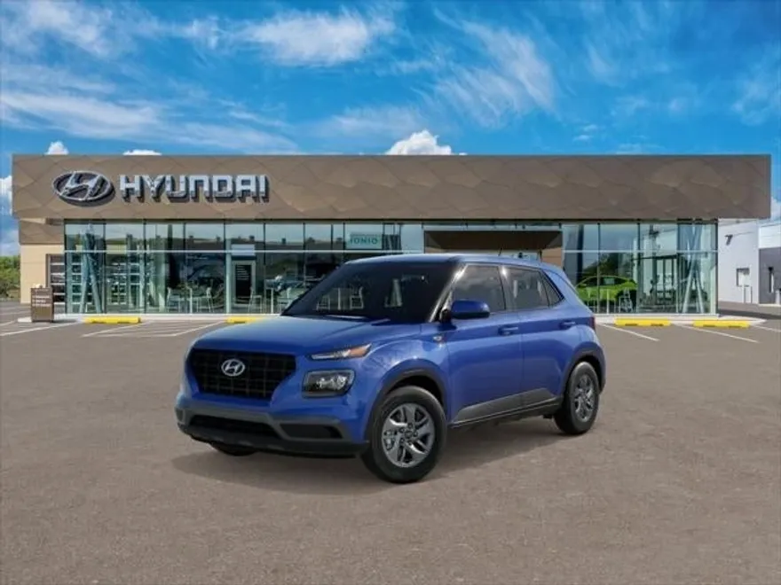 2025 Hyundai Venue SE photo 1