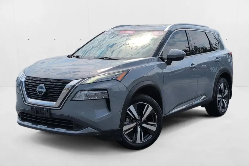 2023 Nissan Rogue SL photo 1
