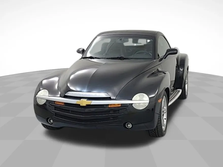 2004 Chevrolet SSR photo 1