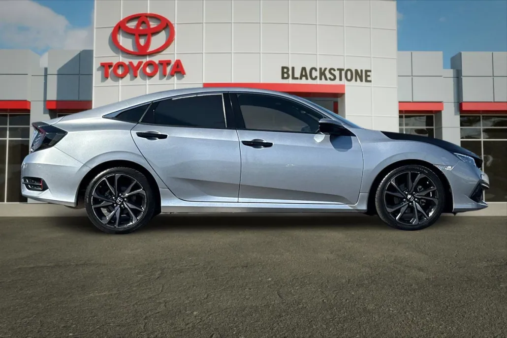 2020 Honda Civic Sport photo 1