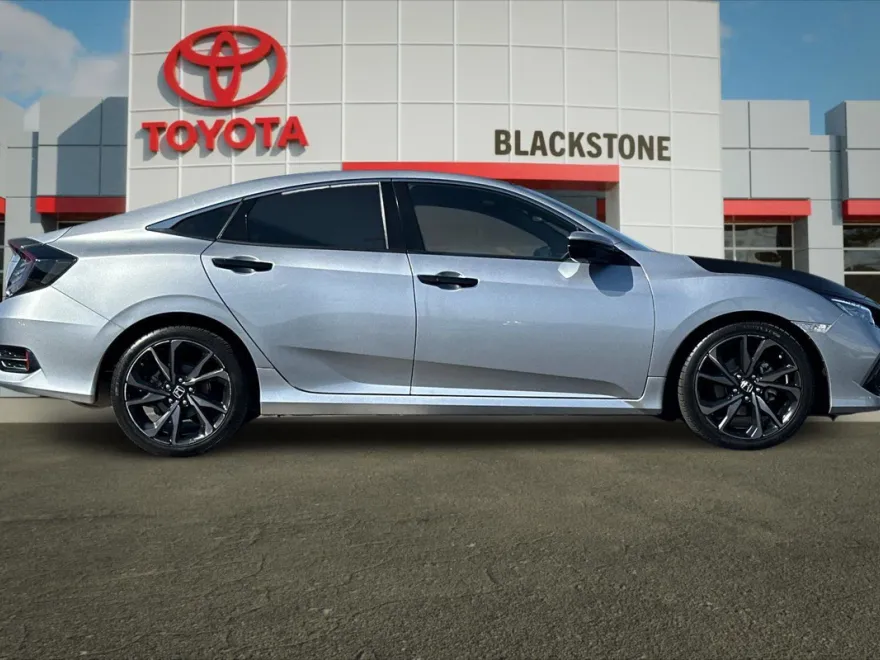 2020 Honda Civic Sport photo 1