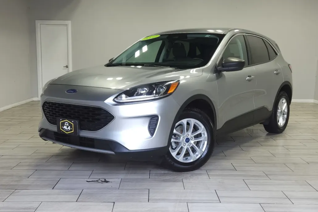2022 Ford Escape SE photo 1