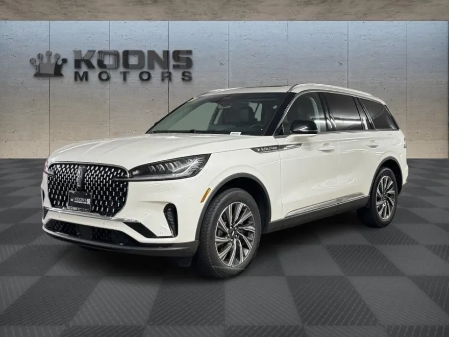 2025 Lincoln Aviator Premiere photo 1