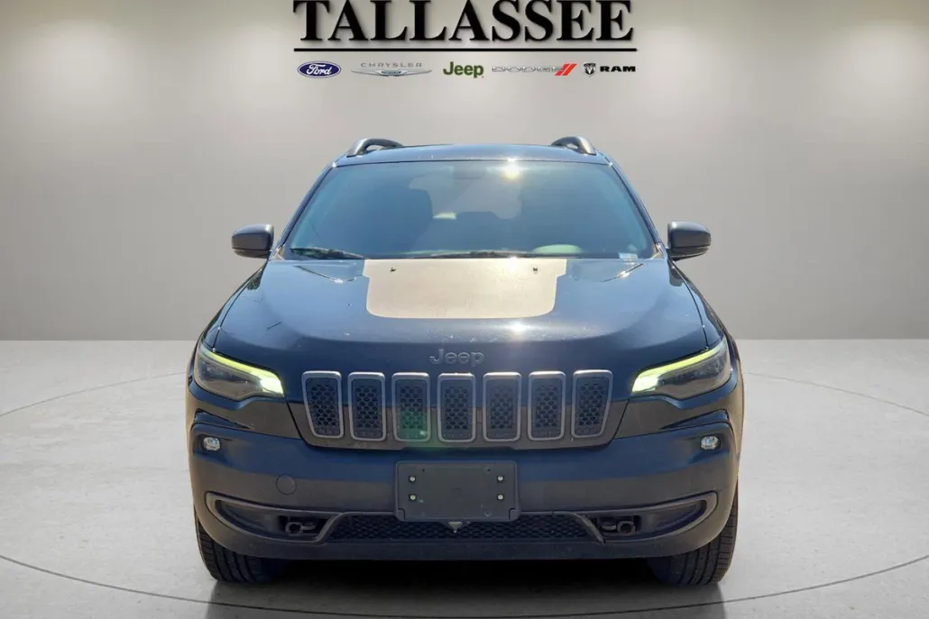 2019 Jeep Cherokee Trailhawk photo 1