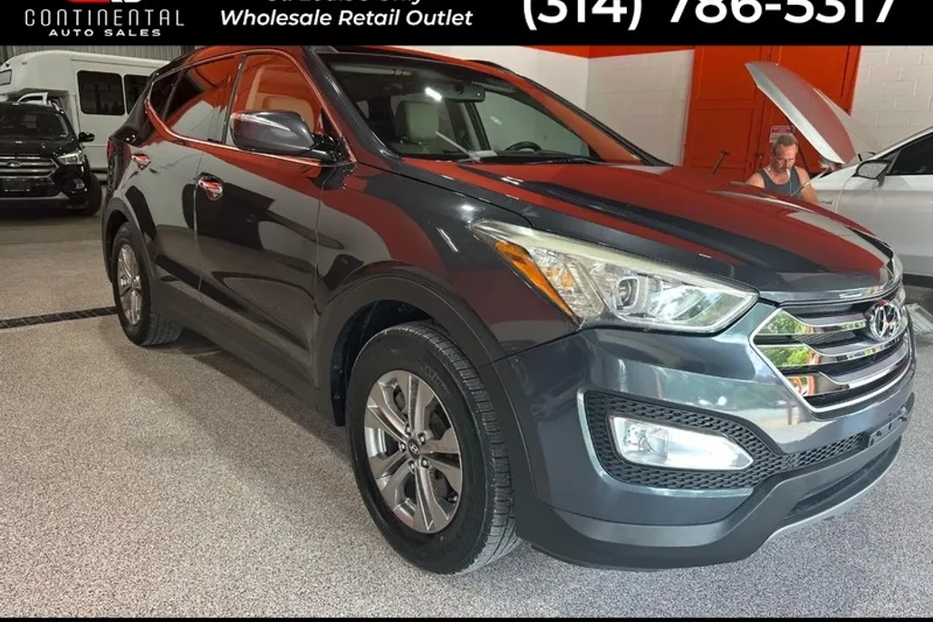 2015 Hyundai Santa Fe Sport GLS photo 1