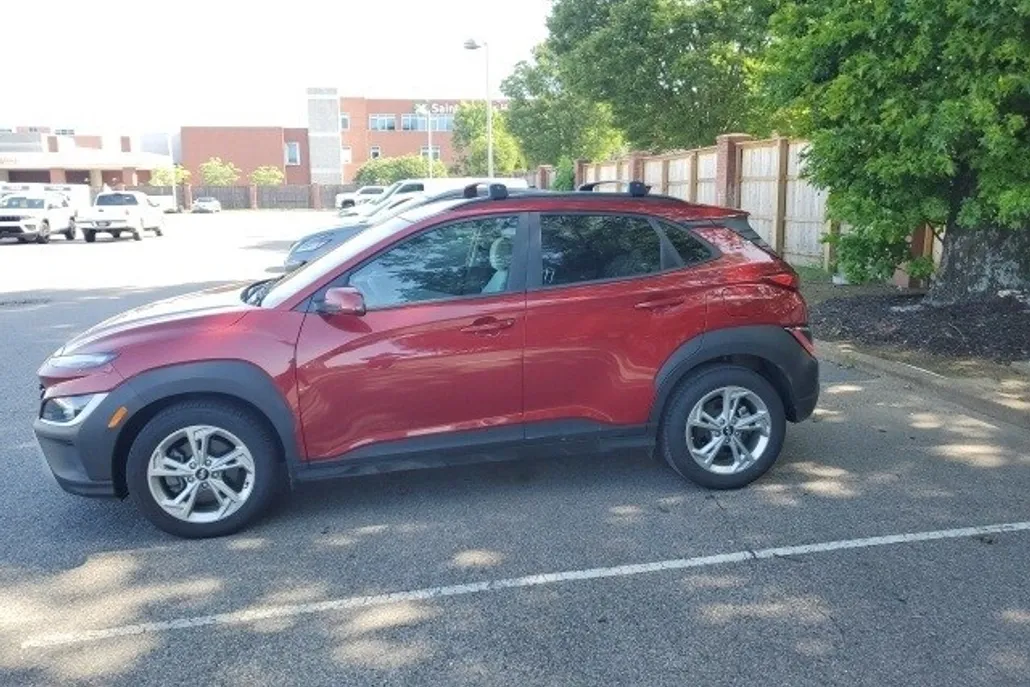 2023 Hyundai Kona SEL photo 1