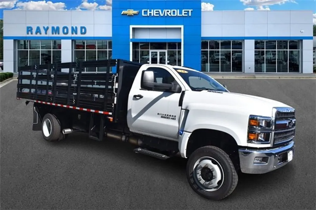 2024 Chevrolet Silverado 5500HD Work Truck photo 1