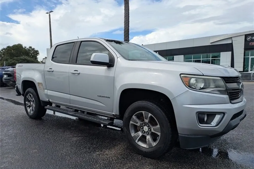 2017 Chevrolet Colorado Z71 photo 1