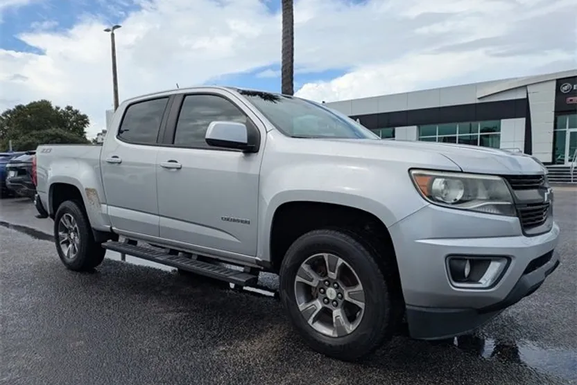 2017 Chevrolet Colorado Z71 photo 1