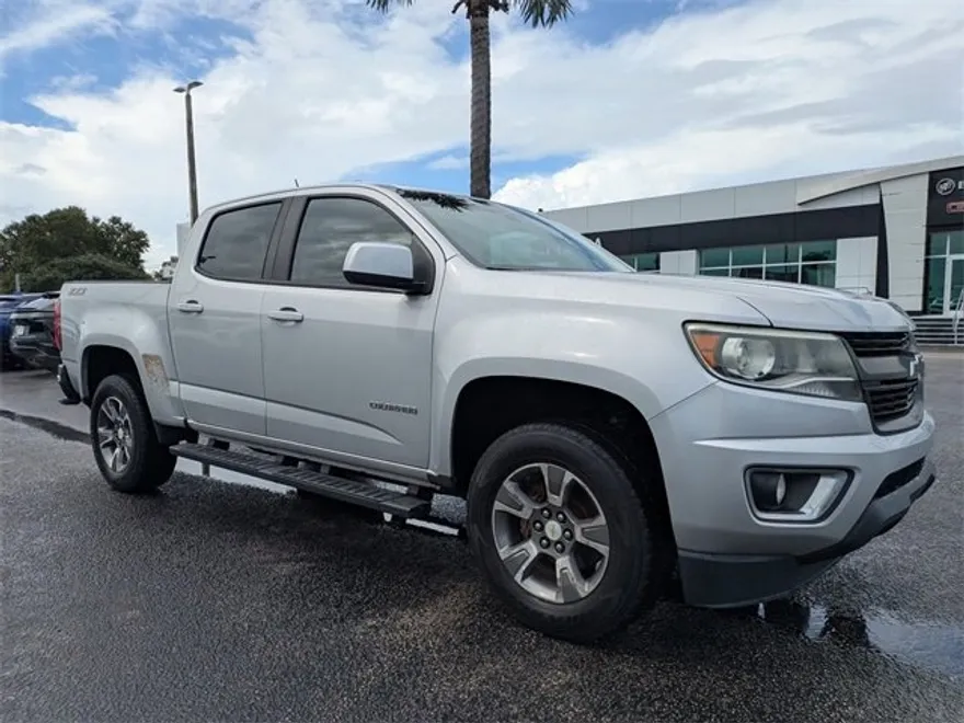 2017 Chevrolet Colorado Z71 photo 1