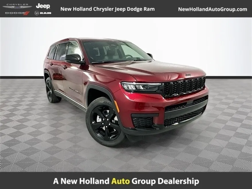 2025 Jeep Grand Cherokee Laredo photo 1