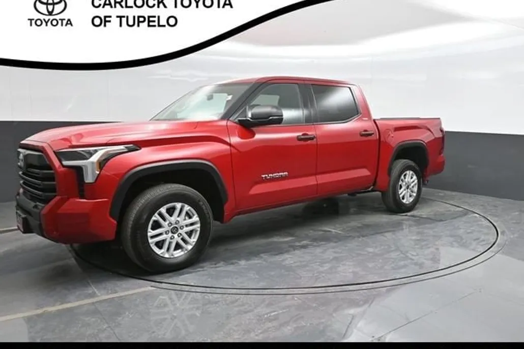 2022 Toyota Tundra SR5 photo 1