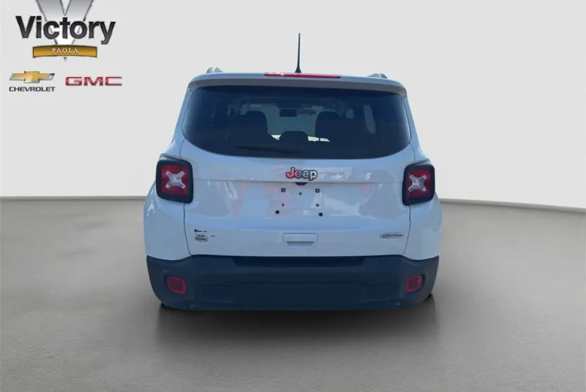 2021 Jeep Renegade Latitude photo 1